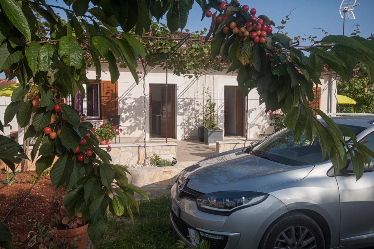 Apartments Katarina Porat Malinska Exterior photo