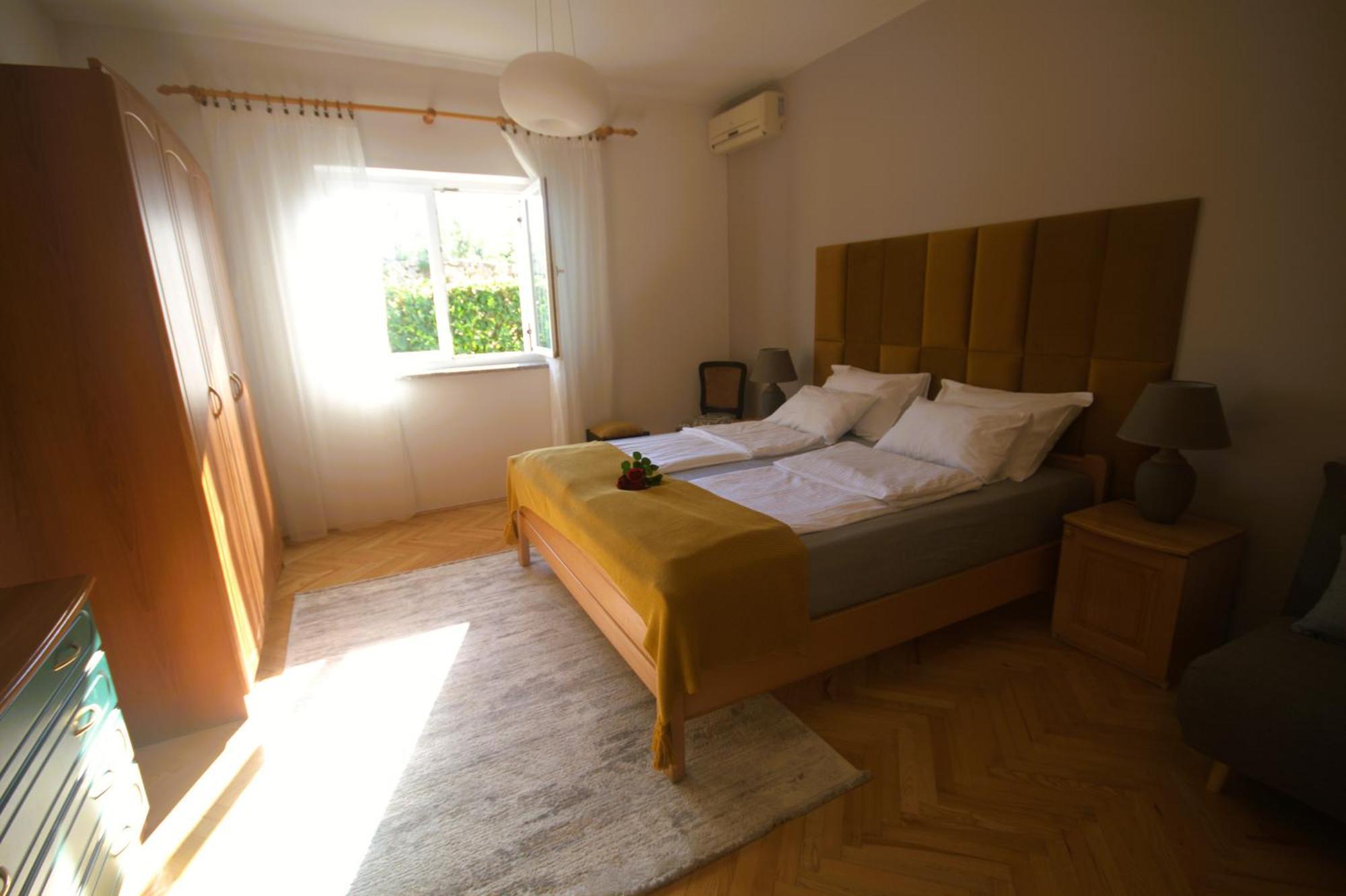 Apartments Katarina Porat Malinska Exterior photo